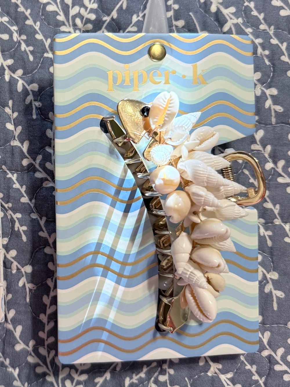Piper K Cream & Gold Shell Cluster Hair Clip
